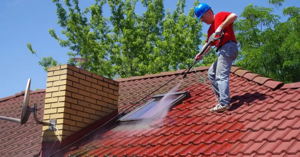 Is Soft Washing Better Than Pressure Washing? A Toronto Homeowner’s Guide